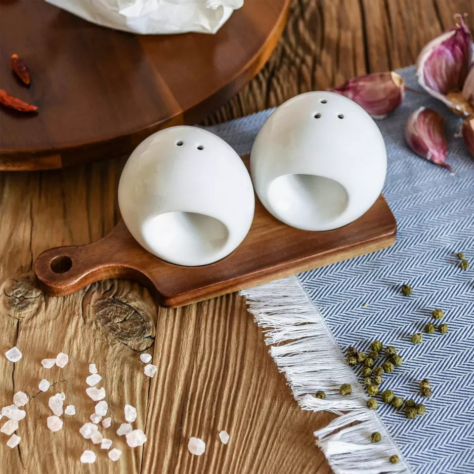 Set of Pepper and Salt Shaker, White Porcelain, Oval Shape with Acacia Tray
